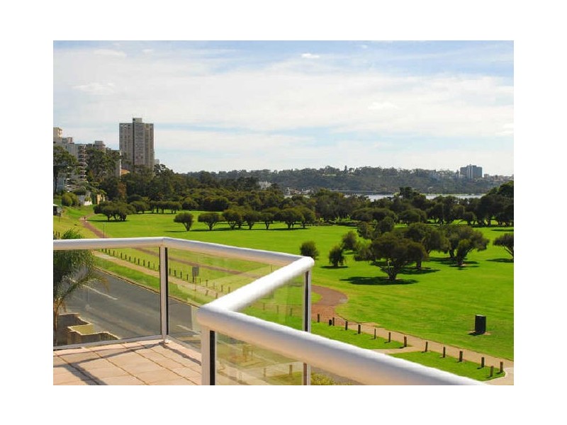207 Mill Point Road, South Perth WA 6151
