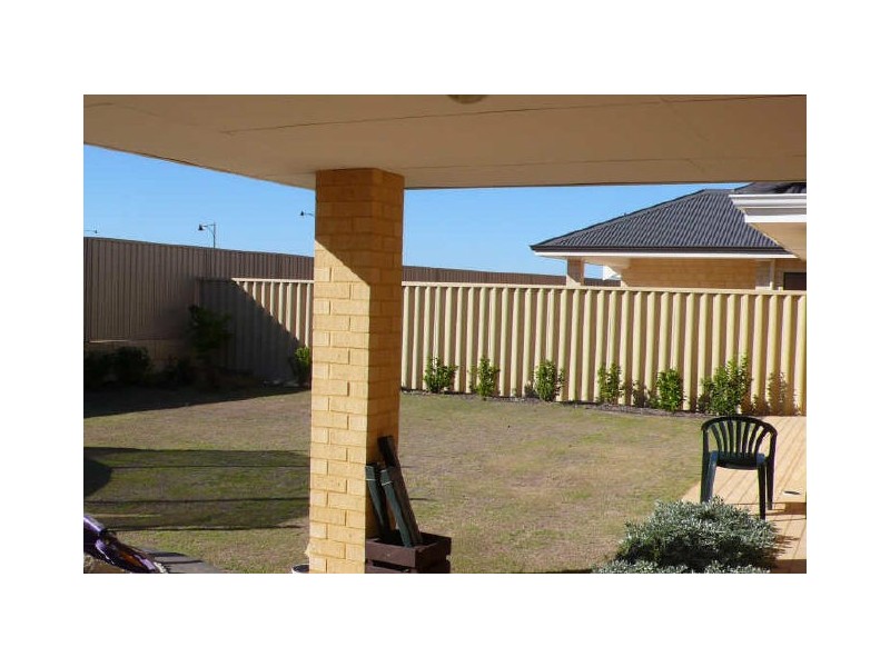 7 Polo Way, Butler WA 6036
