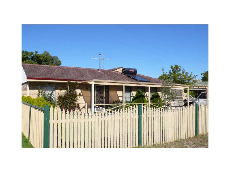 22 Costello Street, Maddington WA 6109