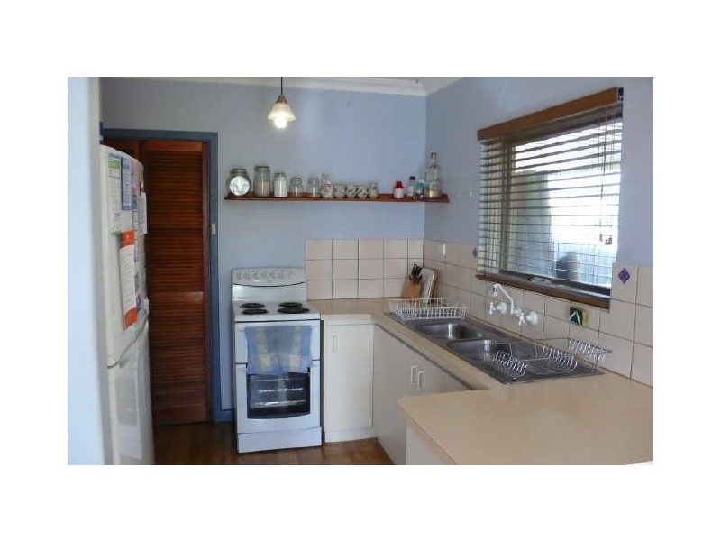 22 Costello Street, Maddington WA 6109