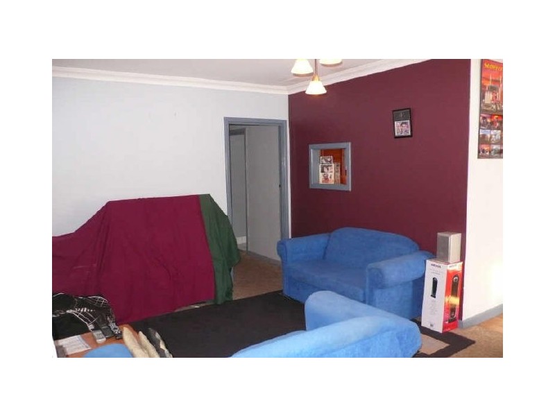 22 Costello Street, Maddington WA 6109