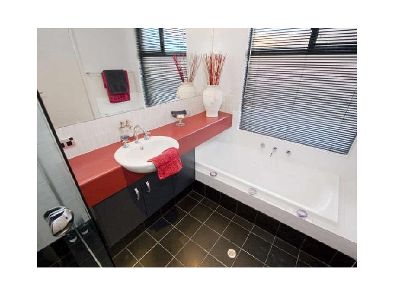 14 Shenstone Road, Southern River WA 6110