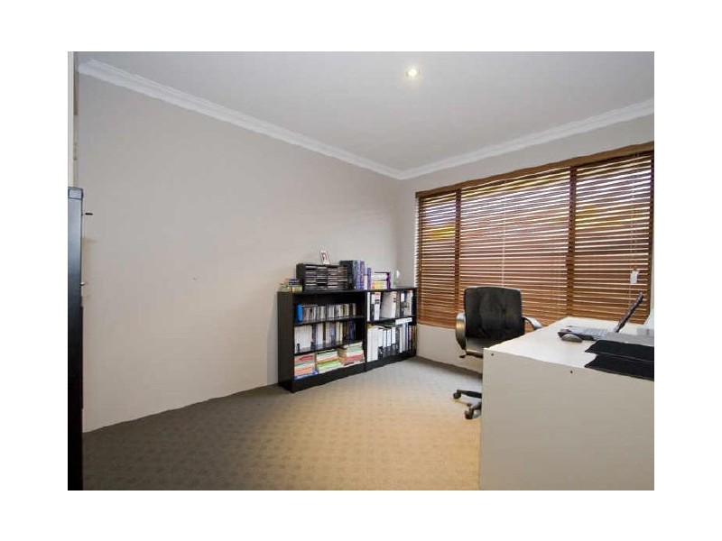 14 Shenstone Road, Southern River WA 6110