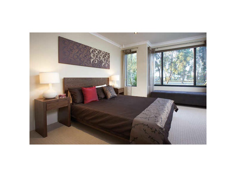 30 Arrowwood Loop, Secret Harbour WA 6173