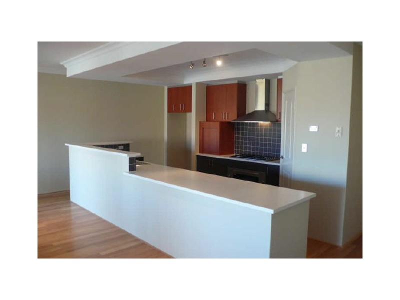 8 Adriana Way, Halls Head WA 6210