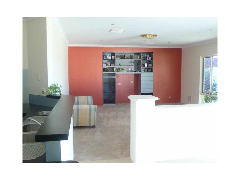 134 Amherst Road, Canning Vale WA 6155