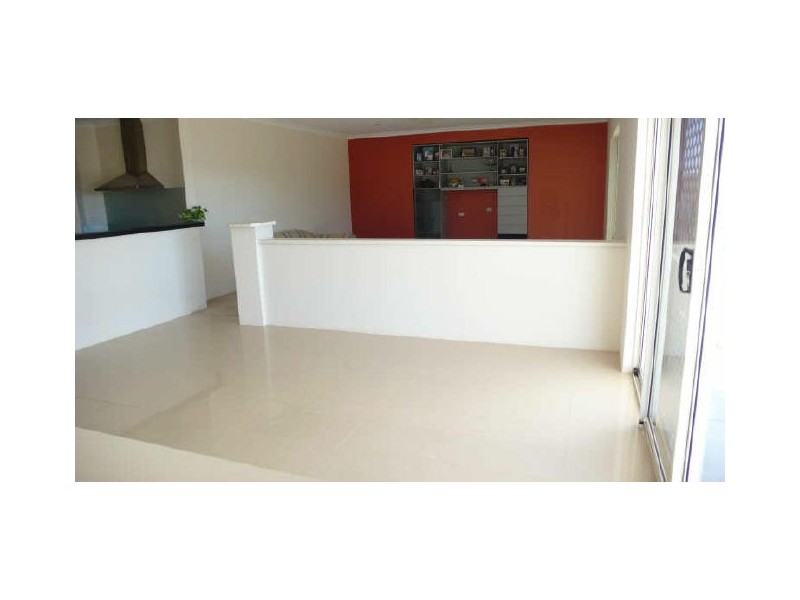 134 Amherst Road, Canning Vale WA 6155