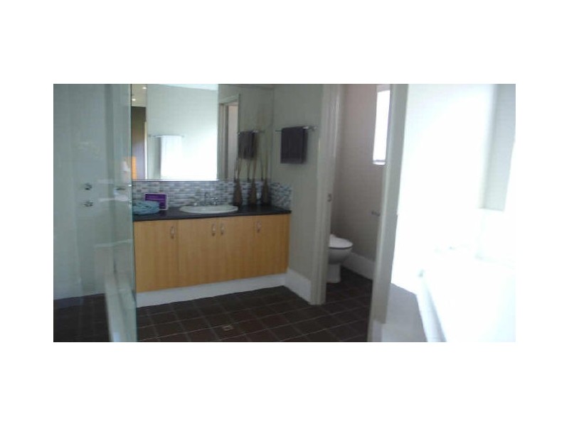 25 Buttercup Parkway, Halls Head WA 6210