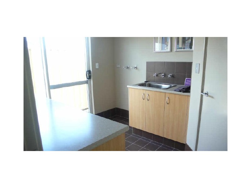 25 Buttercup Parkway, Halls Head WA 6210