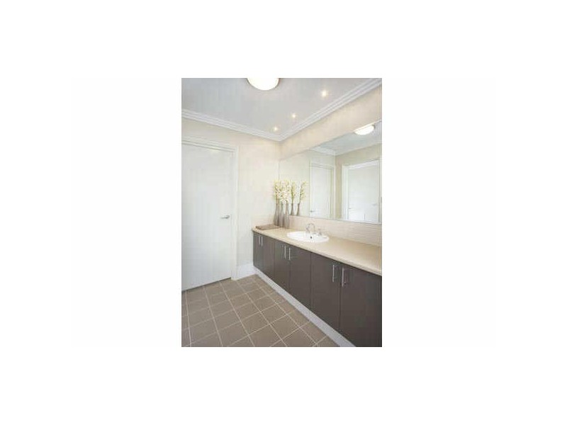 13 Barcoo Bend, Hammond Park WA 6164