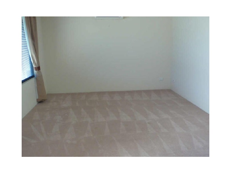 36 Fraser Road North, Canning Vale WA 6155