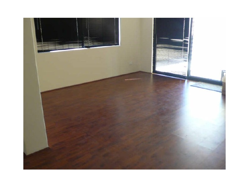 36 Fraser Road North, Canning Vale WA 6155