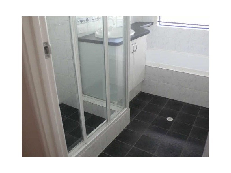 36 Fraser Road North, Canning Vale WA 6155