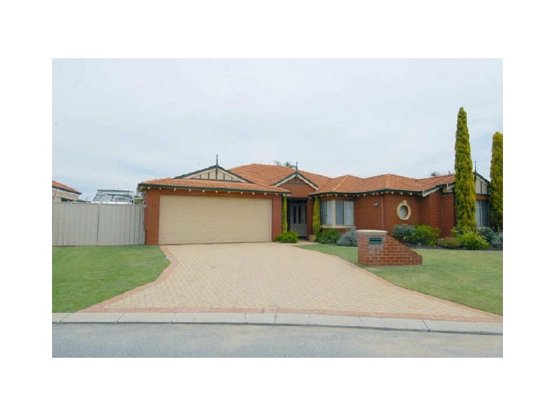 6 Burford Place, Canning Vale WA 6155