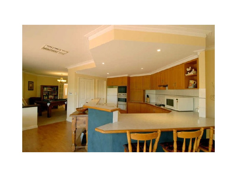 81 Sandringham Prom, Canning Vale WA 6155