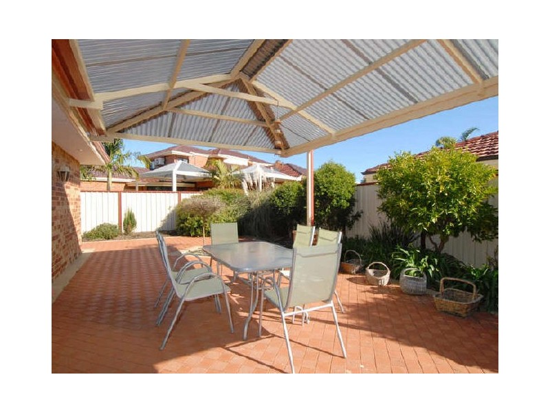 81 Sandringham Prom, Canning Vale WA 6155