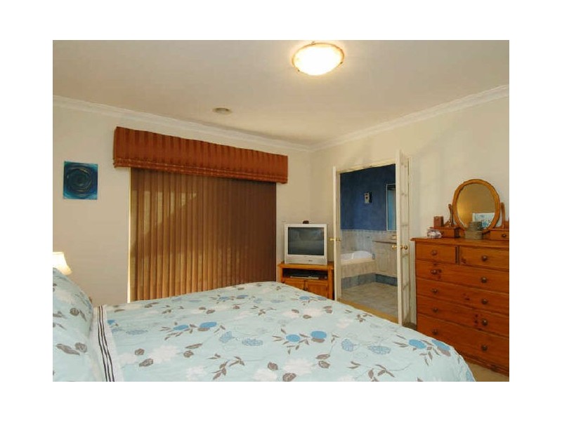 81 Sandringham Prom, Canning Vale WA 6155