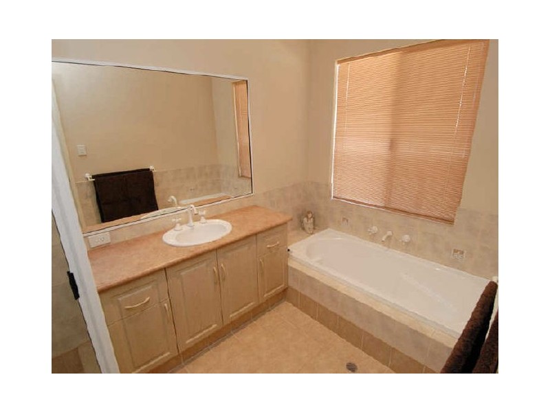 81 Sandringham Prom, Canning Vale WA 6155