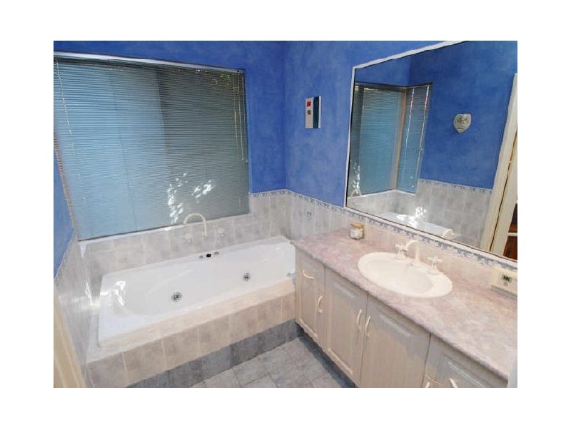 81 Sandringham Prom, Canning Vale WA 6155