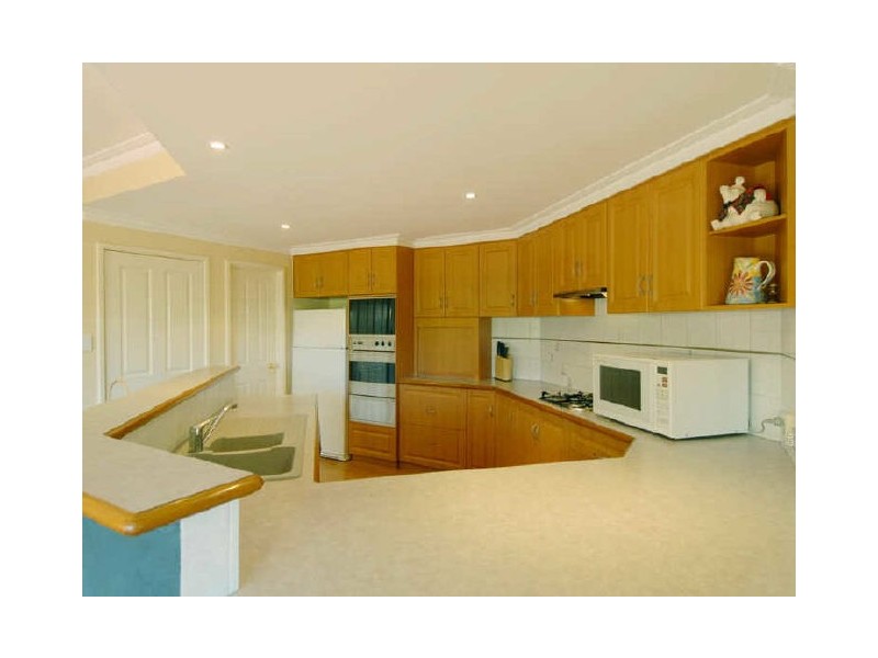 81 Sandringham Prom, Canning Vale WA 6155