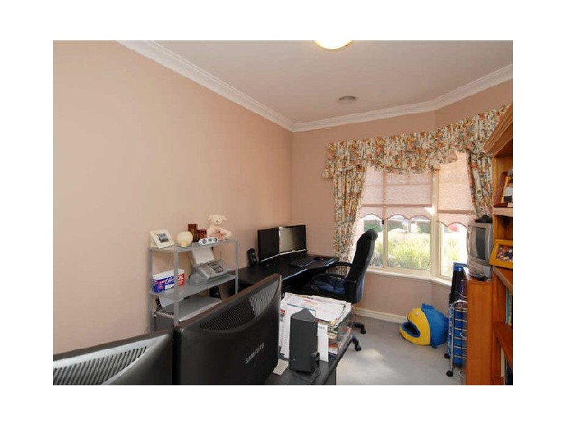 81 Sandringham Prom, Canning Vale WA 6155