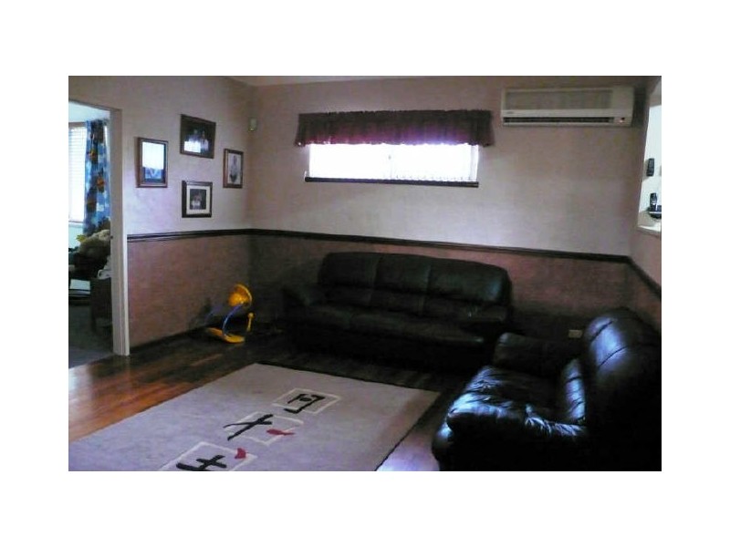 4 McLeish Place, Thornlie WA 6108