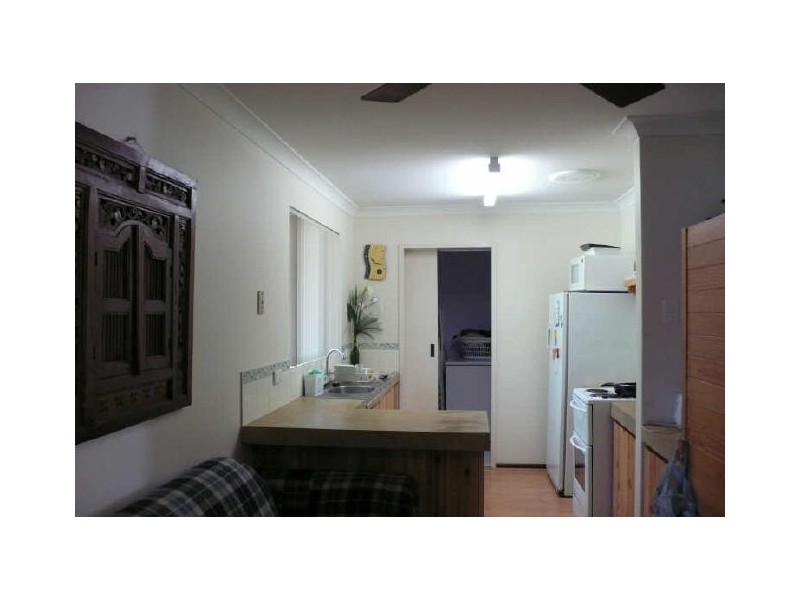 18 Greenway Avenue, Thornlie WA 6108