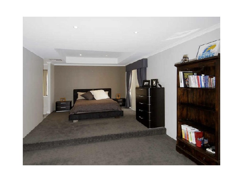 7 Blade Road, Canning Vale WA 6155