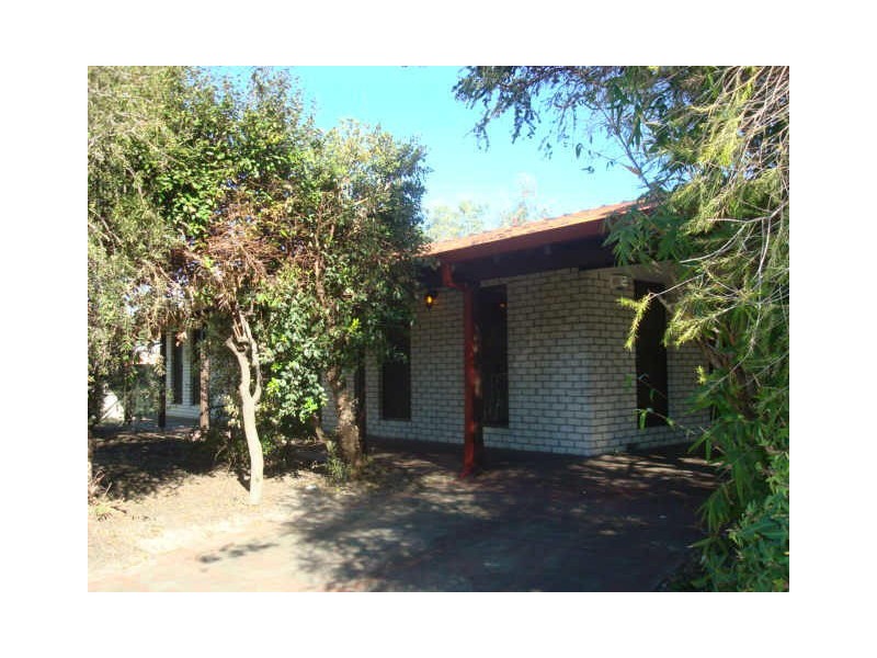 48 Warton Road, Huntingdale WA 6110