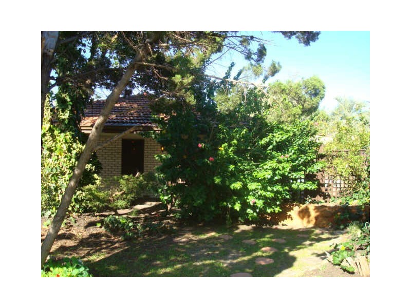 48 Warton Road, Huntingdale WA 6110