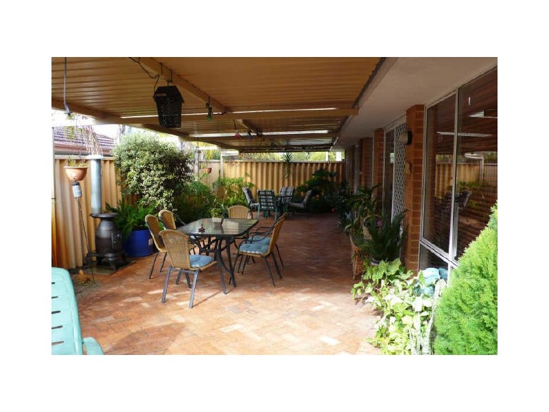 14 Denham Way, Thornlie WA 6108