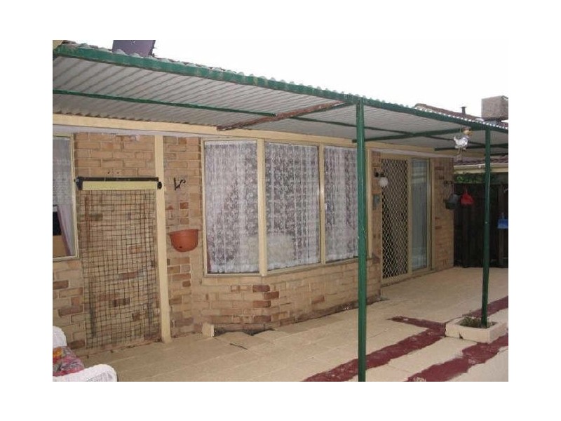 unit 17/24 Southdown Place, Thornlie WA 6108