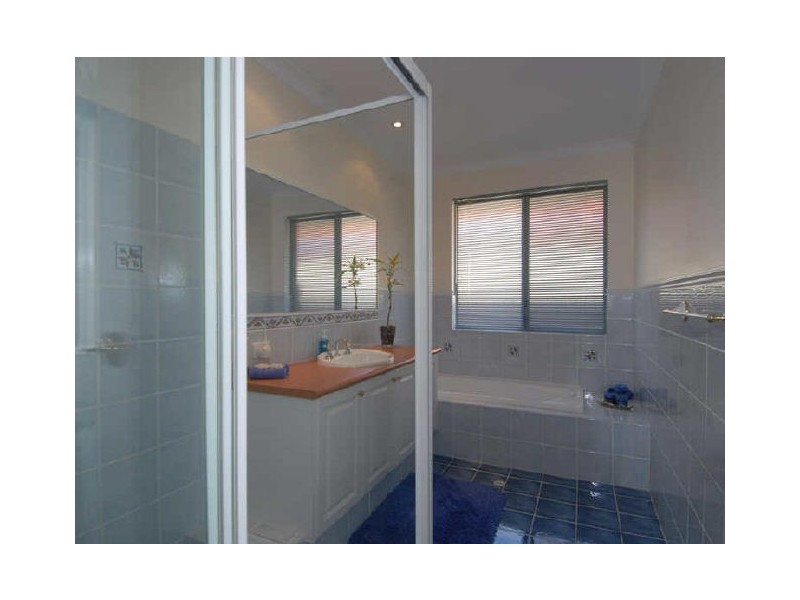 2 Capel Way, Canning Vale WA 6155