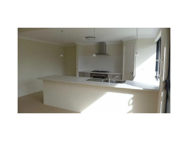 23 Jester Parkway, Meadow Springs WA 6210