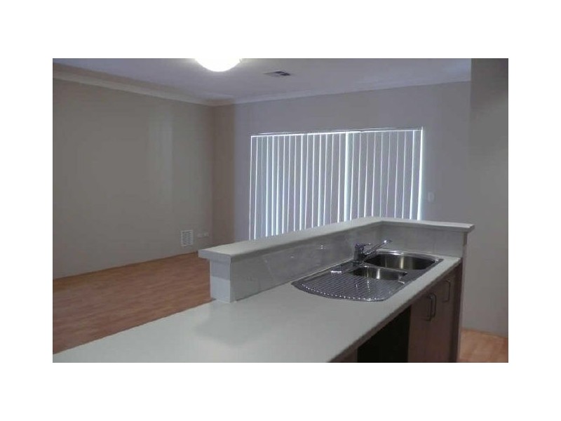 31 Claridge Circle, Thornlie WA 6108
