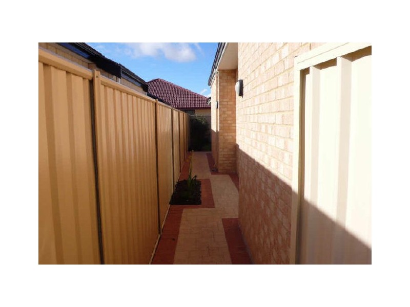31 Claridge Circle, Thornlie WA 6108
