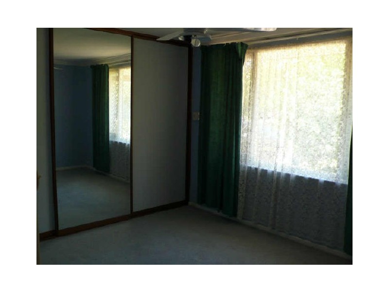 30 Glyndebourne Avenue, Thornlie WA 6108