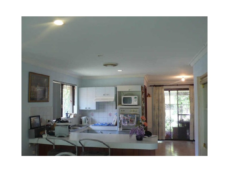 15 Stevenage Street, Huntingdale WA 6110