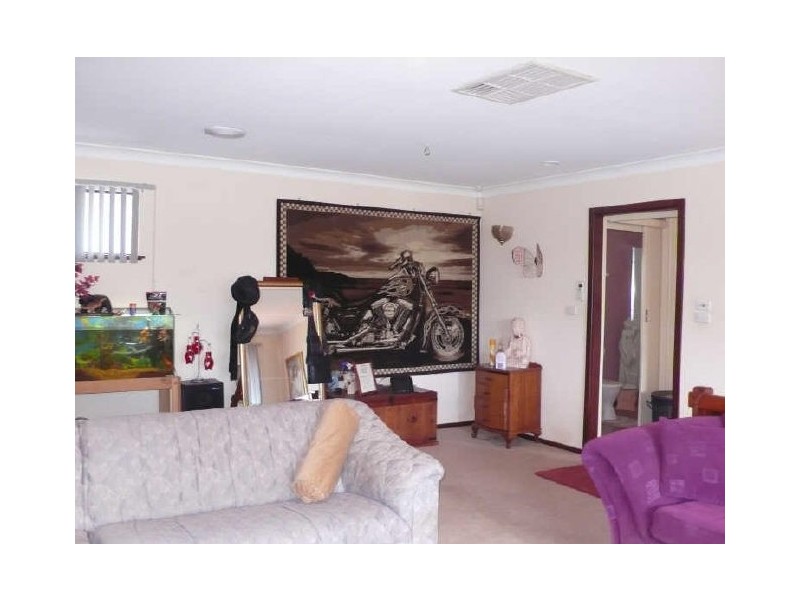 15 Stevenage Street, Huntingdale WA 6110