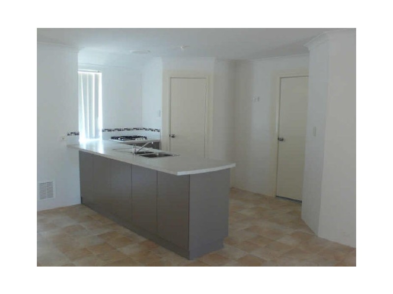 2 Balgraup Drive, Gosnells WA 6110