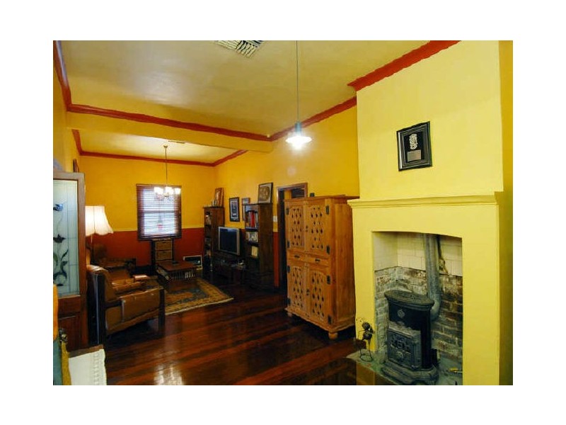 216 Berwick Street, Victoria Park WA 6100