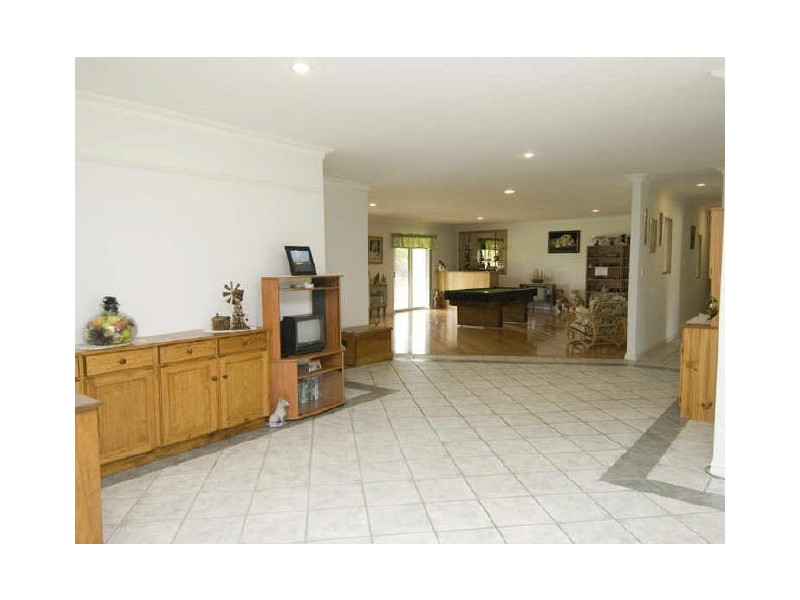 48 Craddon Road, Oakford WA 6121