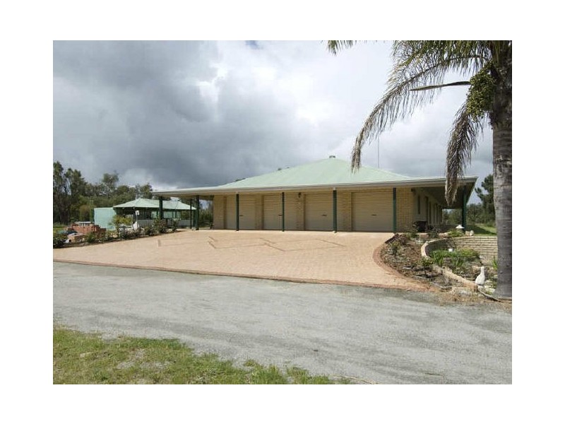 48 Craddon Road, Oakford WA 6121