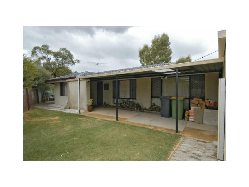 17 Avila Place, Kenwick WA 6107