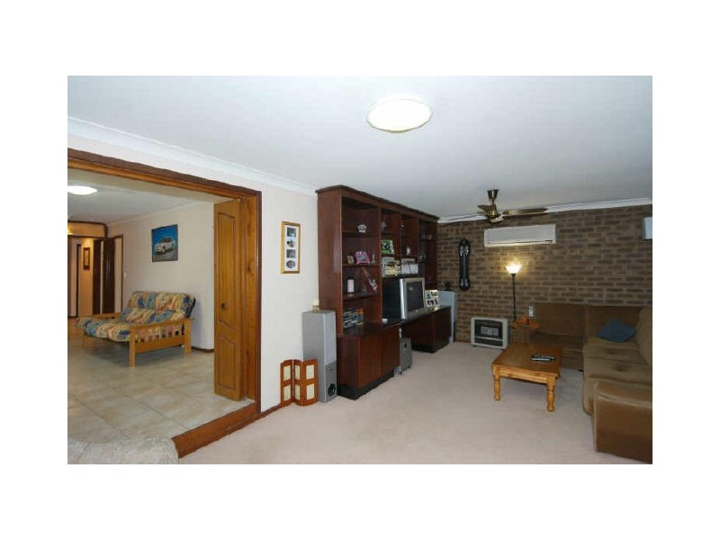 17 Avila Place, Kenwick WA 6107