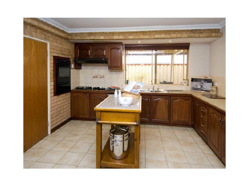 220 Warton Road, Huntingdale WA 6110