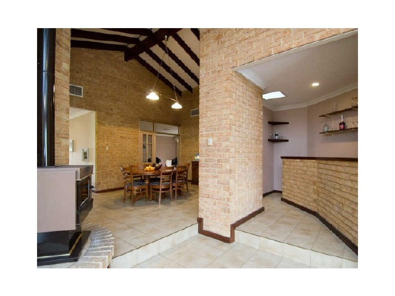 220 Warton Road, Huntingdale WA 6110