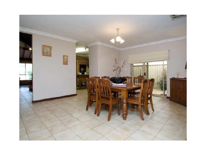 220 Warton Road, Huntingdale WA 6110