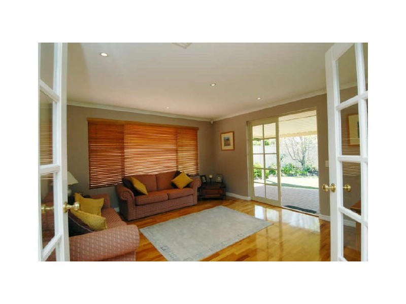 4 Capel Way, Canning Vale WA 6155