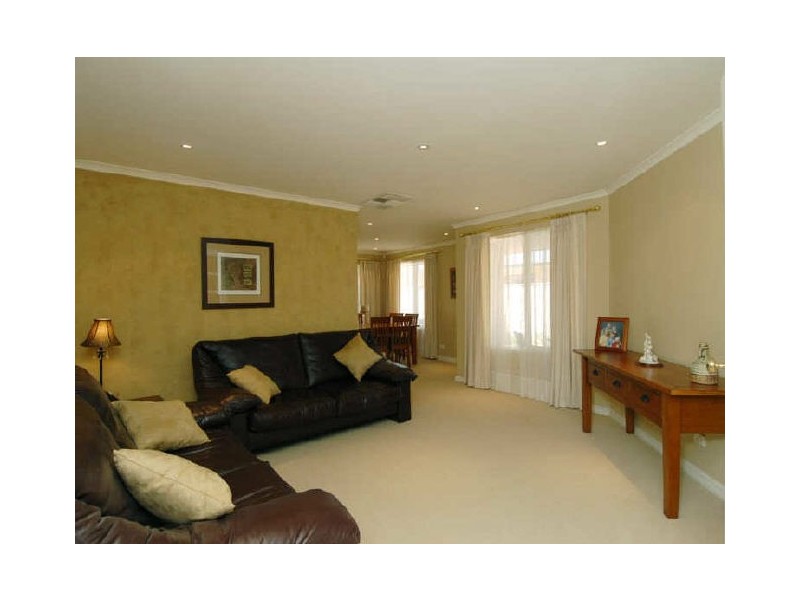 4 Capel Way, Canning Vale WA 6155